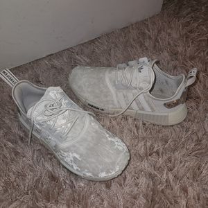Adidas NMD_R1 Shoes